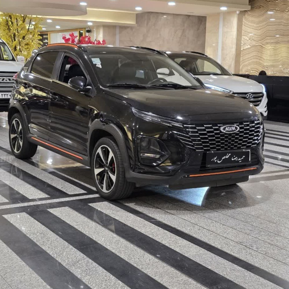 ام وی ام x33 کراس