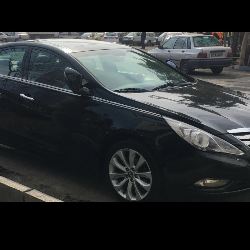 هیوندای مدل سوناتا YF  کارکرده