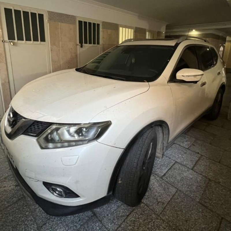 نیسان مدل ایکس تریل سال 2017  کارکرده