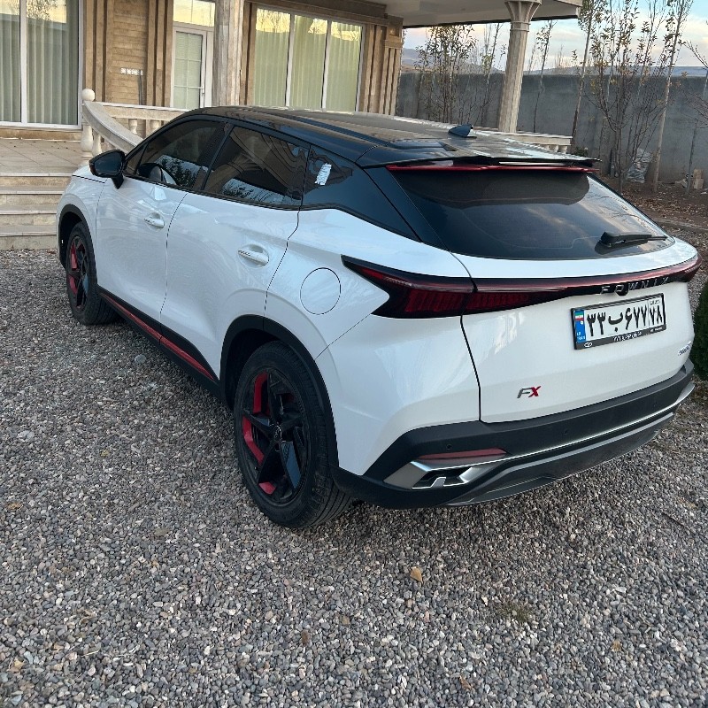 فونیکس مدل FX پریمیوم FWD سال 1402  کارکرده