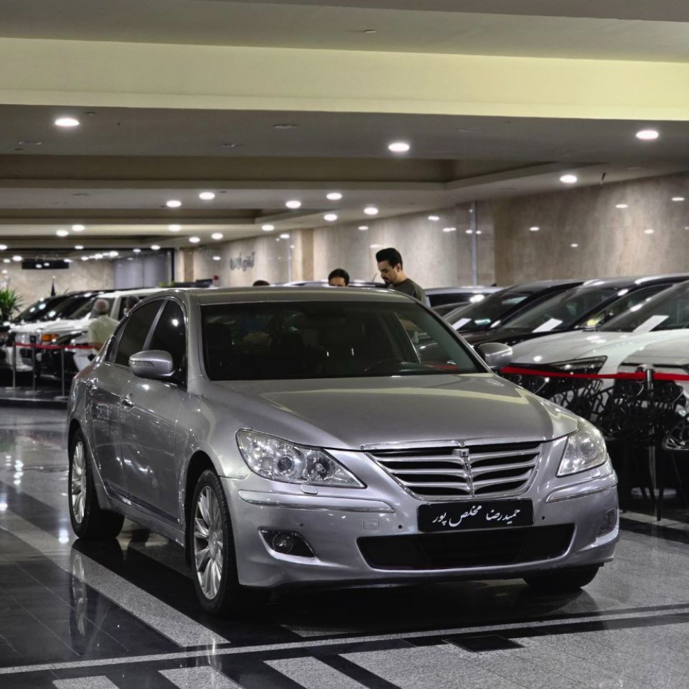 هیوندای جنسیس مدل 2010