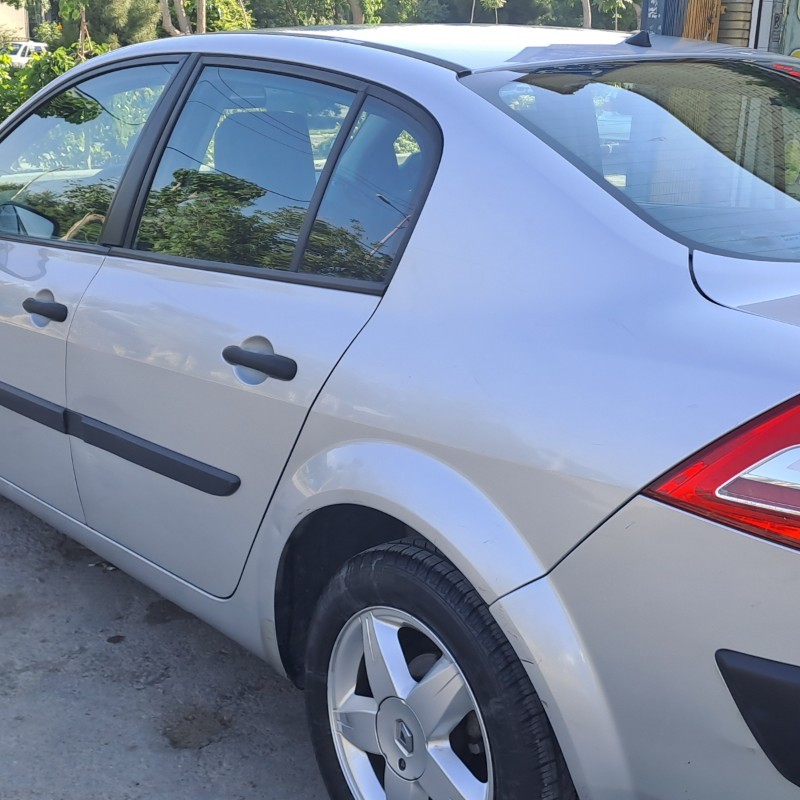 رنو مدل مگان 1600 سال 2008  کارکرده