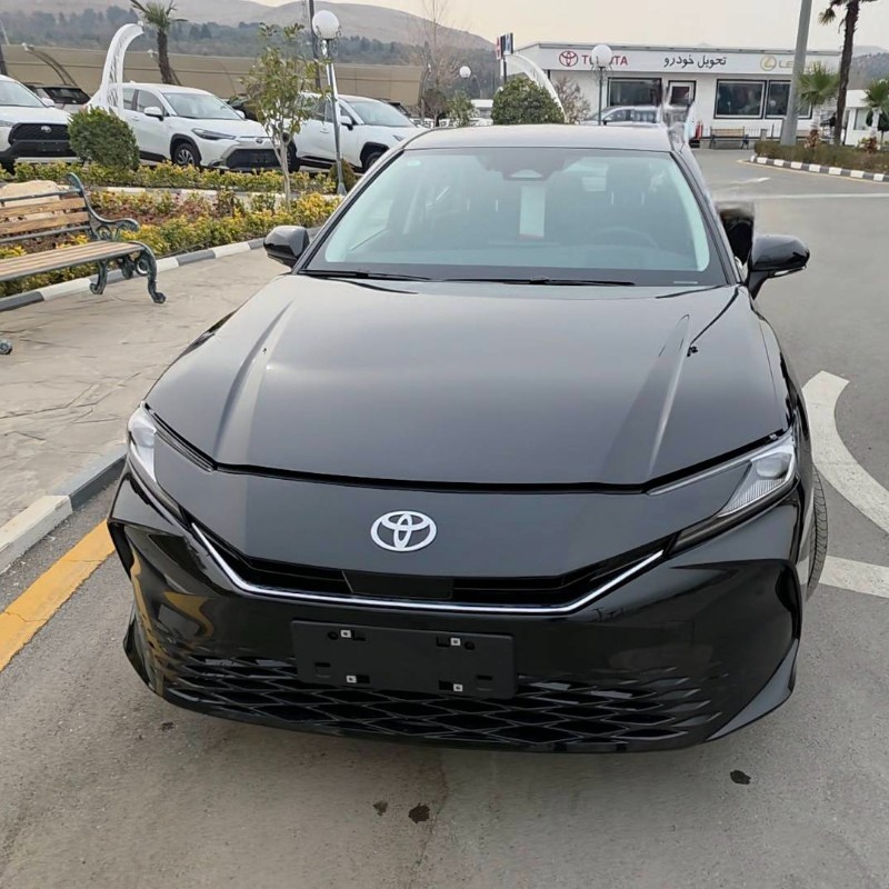 تویوتا مدل کمری هیبرید 2.5 لیتر پریمیوم ادیشن سال 2025  صفر