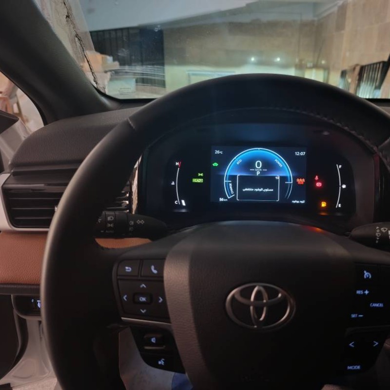 تویوتا مدل کمری XLE سال 2025  صفر