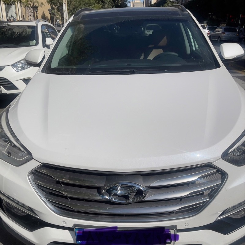 هیوندای مدل سانتافه 4 سیلندر دو دیفرانسیل سال 2016  کارکرده