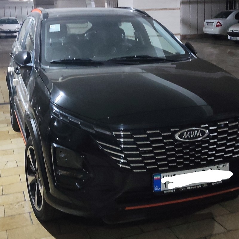 ام وی ام مدل X33 کراس اتوماتیک سال 1404  کارکرده