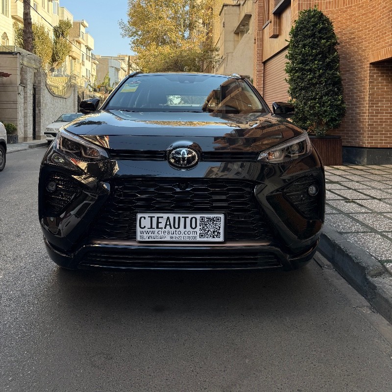 تویوتا مدل وایلندر 2.0 لیتر دو دیفرانسیل سال 2025  صفر