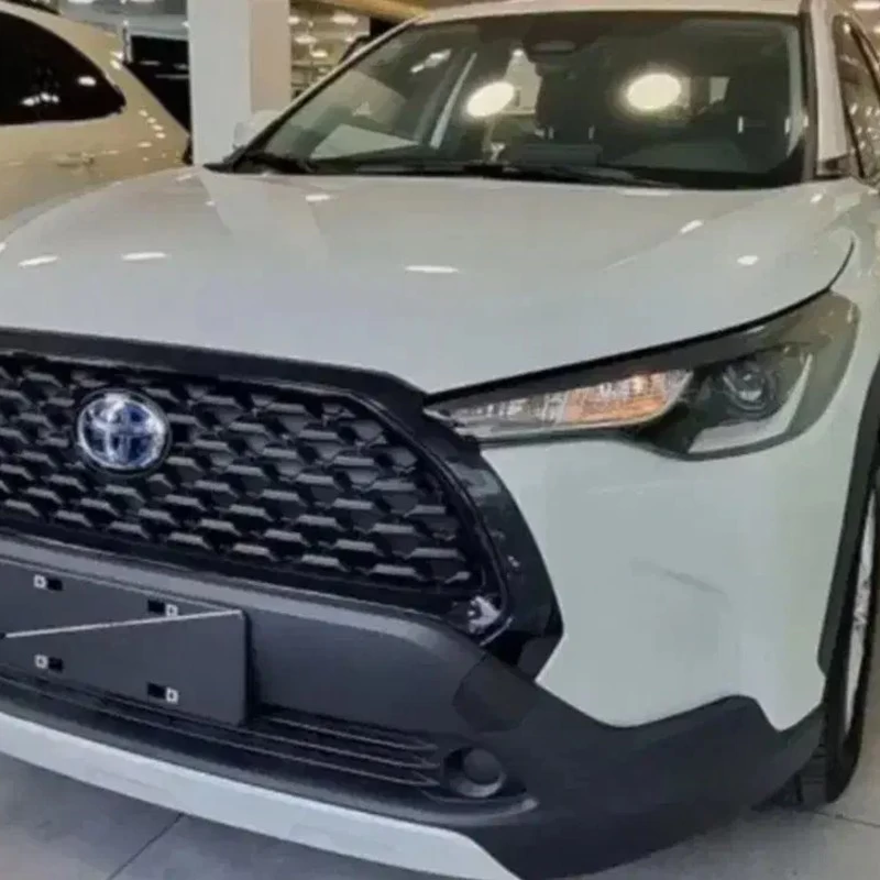 تویوتا مدل کرولا کراس هیبرید 2.0 لیتر سال 2024  صفر