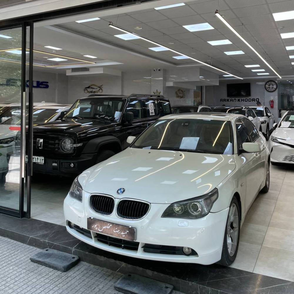 BMW 530 مدل۲۰۰۶