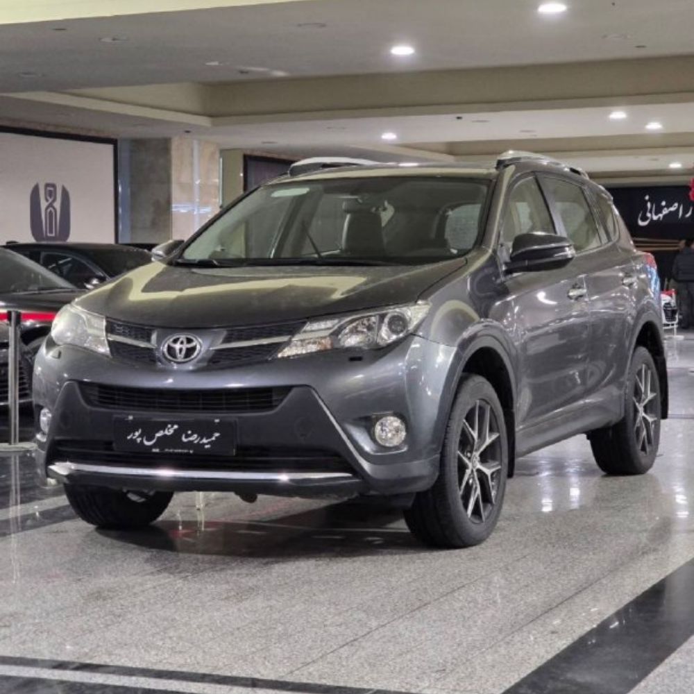 تویوتا راوفور مدل 2015