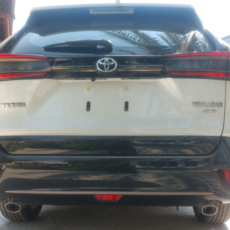 تویوتا مدل وایلندر 2.0 لیتر دو دیفرانسیل سال 2025  صفر