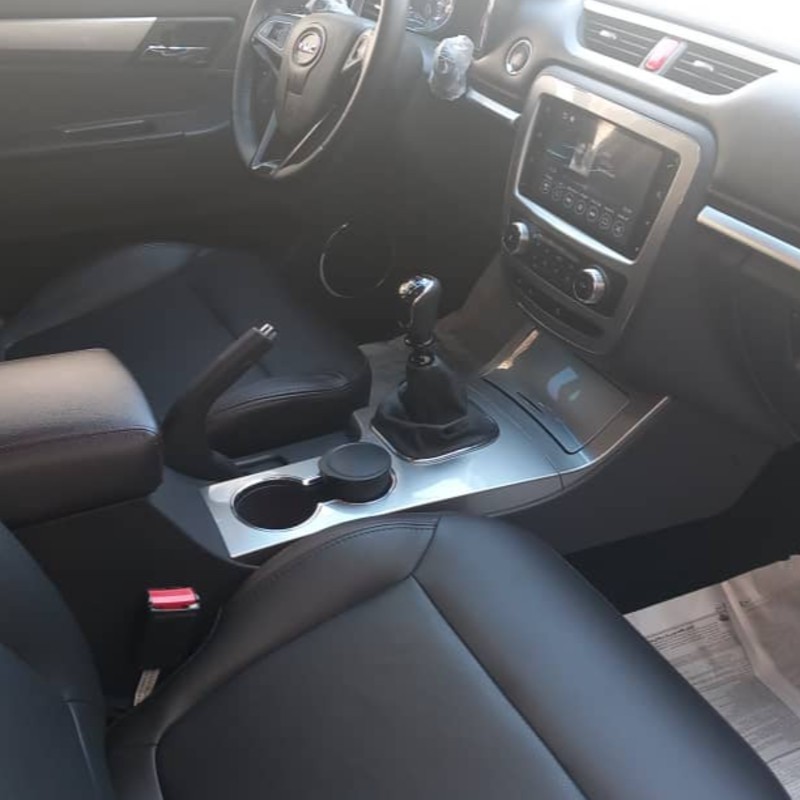 کی ام سی مدل T8 سال 1402  کارکرده