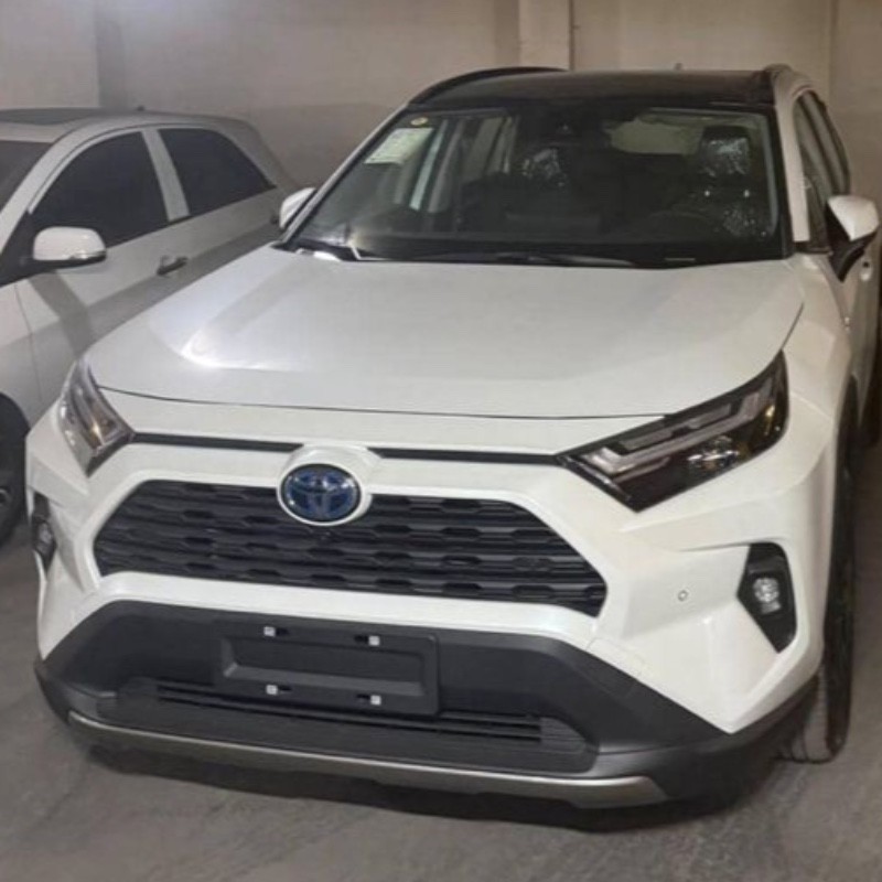 تویوتا مدل راوفور 2.5 لیتر دو دیفرانسیل ادونچر سال 2025  کارکرده