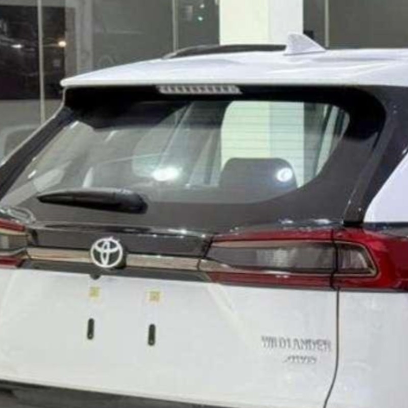 تویوتا مدل وایلندر 2.0 لیتر دو دیفرانسیل سال 2025  صفر