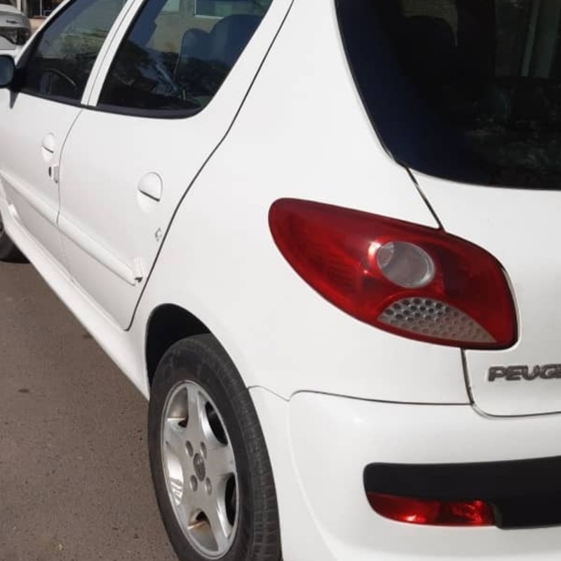 پژو مدل 207 دنده ای TU5 سال 1390  کارکرده