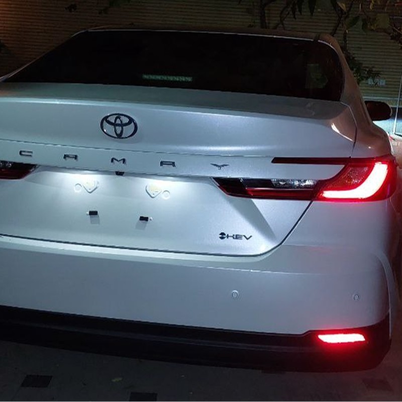 تویوتا مدل کمری هیبرید 2.5 لیتر اسپرت پلاس سال 2025  صفر