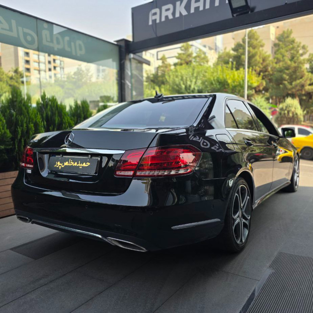 بنز E250 مشکی ۲۰۱۴