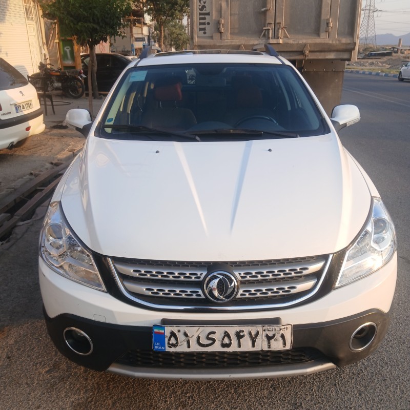 دانگ فنگ مدل H30 کراس سال 1398  کارکرده