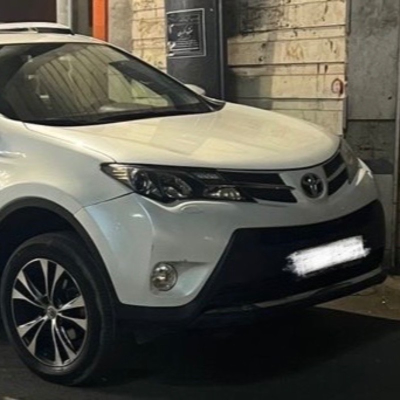 تویوتا مدل راوفور 2.5 لیتر دو دیفرانسیل سال 2015  کارکرده