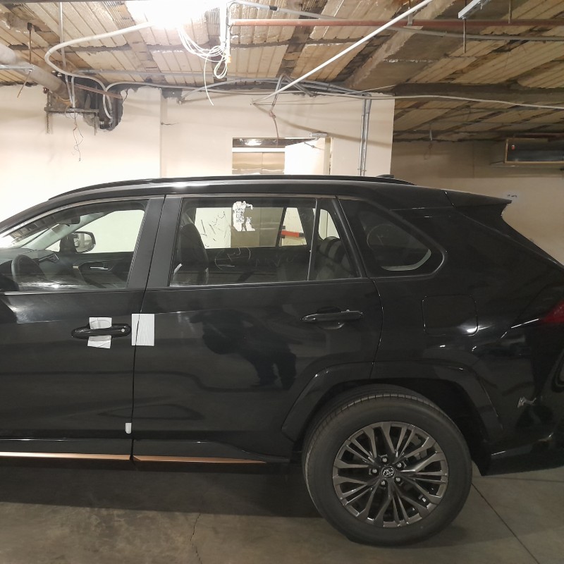 تویوتا مدل وایلندر 2.0 لیتر دو دیفرانسیل سال 2025  صفر