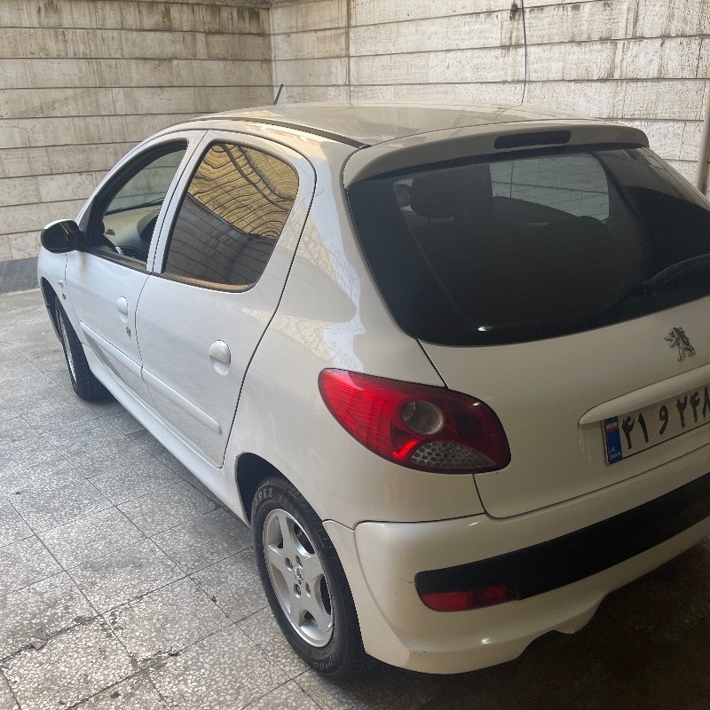 پژو مدل 207 اتوماتیک TU5 سال 1390  کارکرده