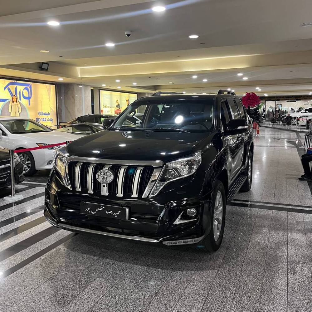 پرادو مدل ۲۰۱۰
