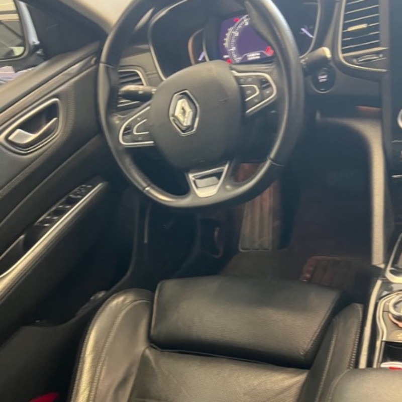 رنو مدل تالیسمان E3 سال 2017  کارکرده