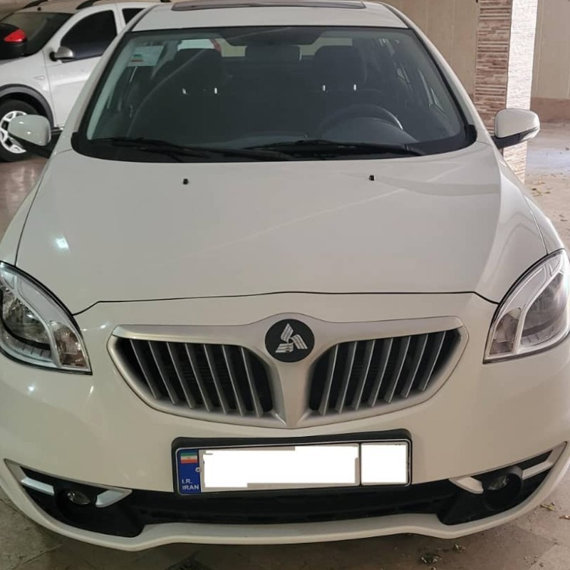 برلیانس مدل 330 1.65 اتوماتیک سال 1399  کارکرده