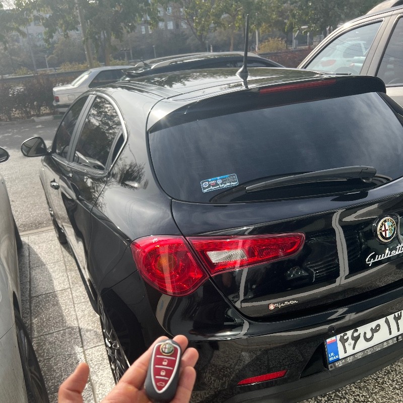 آلفارمئو مدل آلفارومئو جولیتا سال 2016  کارکرده