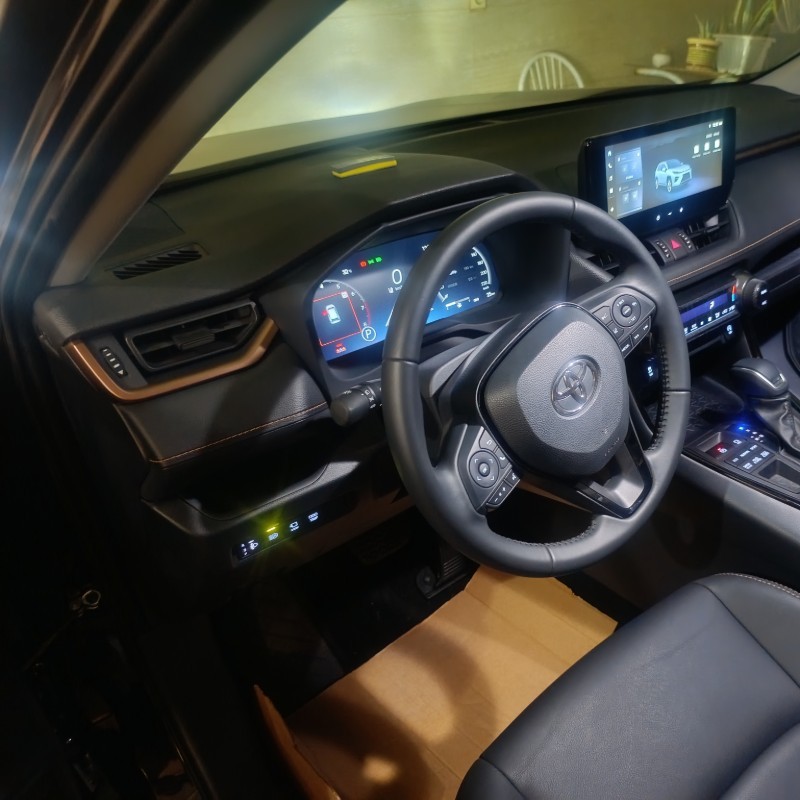 تویوتا مدل وایلندر 2.0 لیتر دو دیفرانسیل سال 2025  صفر