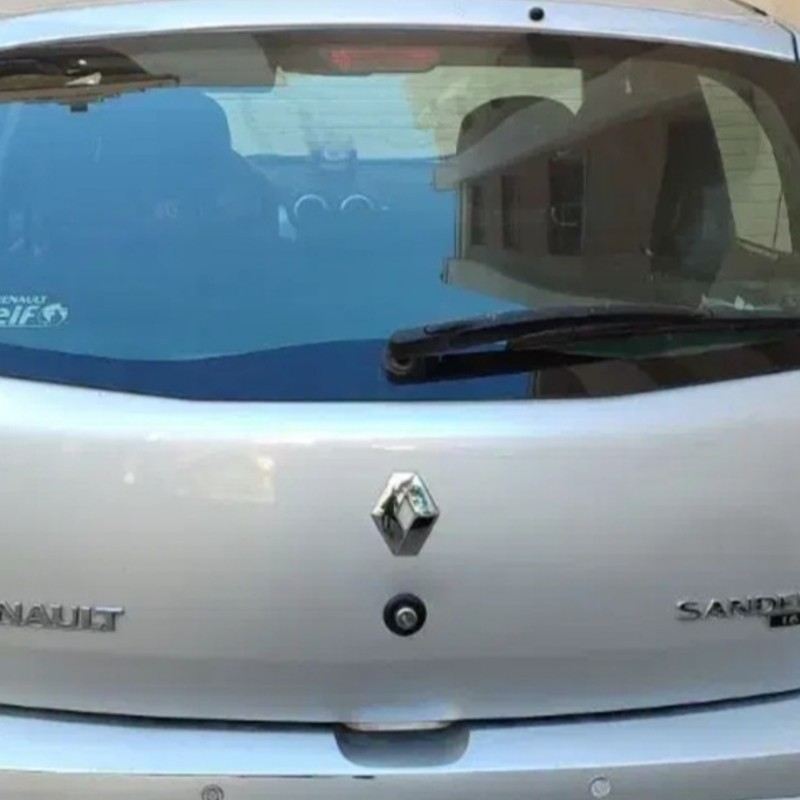 رنو مدل ساندرو اتوماتیک سال 1395  کارکرده