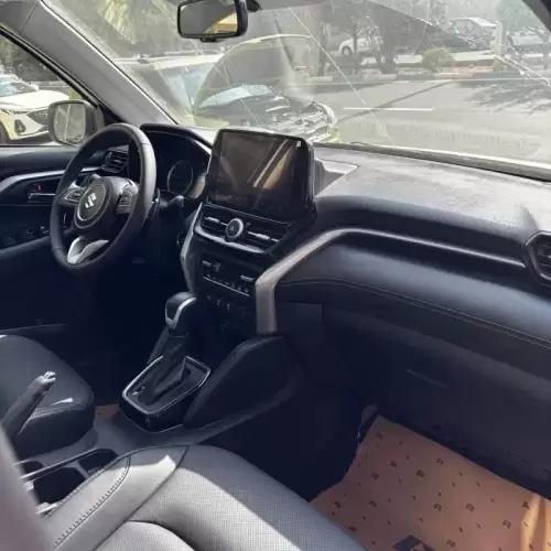 سوزوکی مدل گراند ویتارا هیبرید تک دیفرانسیل سال 2025  صفر