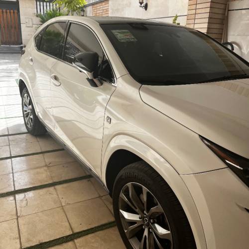 لکسوس مدل NX200  کارکرده