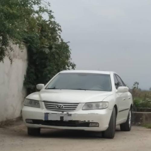 هیوندای مدل آزرا 6 سیلندر سال 2006  کارکرده