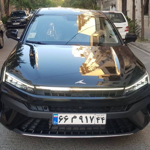 کی ام سی مدل J7 سال 1404  صفر