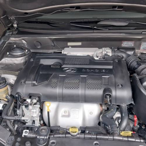 هیوندای مدل آوانته اتوماتیک سال 1390  کارکرده