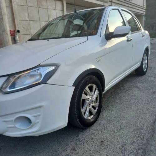 ساینا مدل اتوماتیک سال 1397  کارکرده