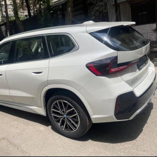 بی ام و مدل ix1 eDrive 25L سال 2025  صفر