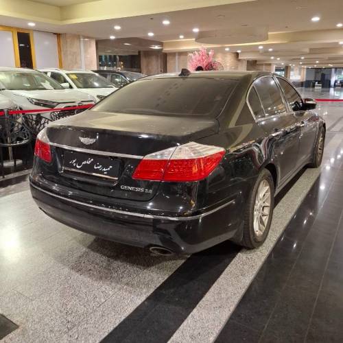هیوندای جنسیس مدل 2009