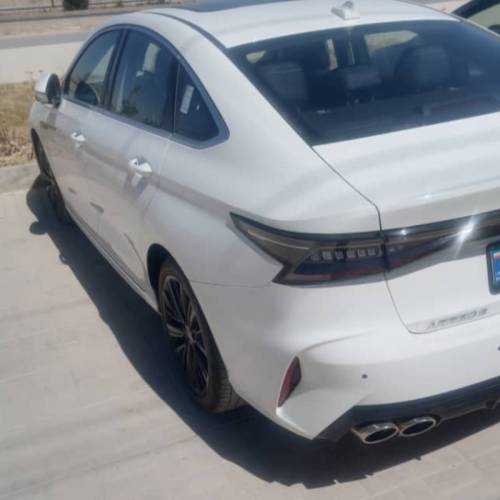 فونیکس مدل آریزو 8 سال 1403  کارکرده