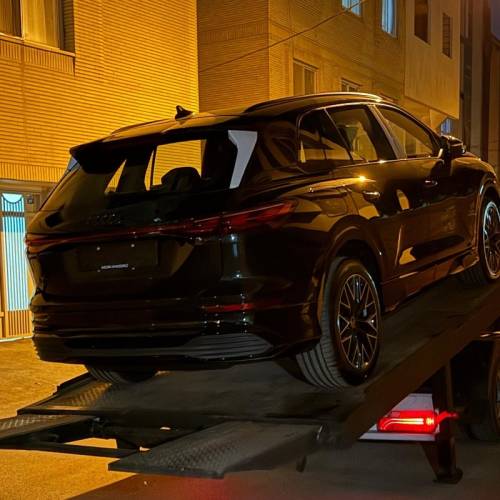 آئودی مدل Q5 e-tron 40 سال 2024  صفر