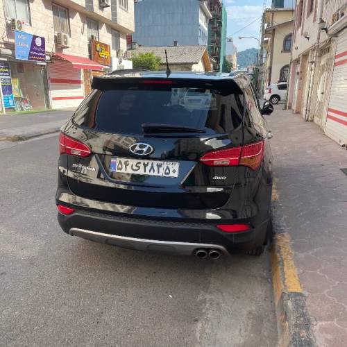 هیوندای مدل سانتافه 4 سیلندر دو دیفرانسیل سال 2015  کارکرده