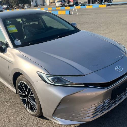 تویوتا مدل کمری هیبرید 2.5 لیتر پریمیوم ادیشن سال 2025  صفر