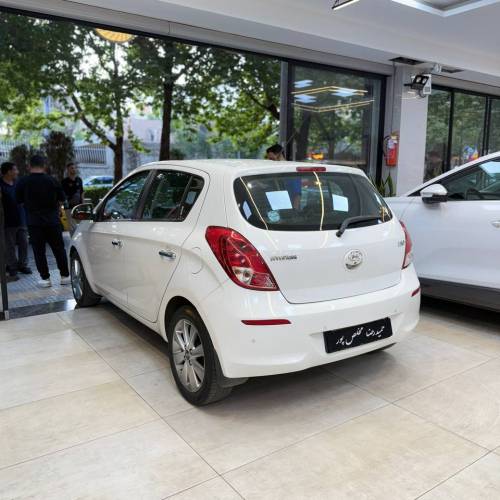 هیوندای i20 مدل 2015