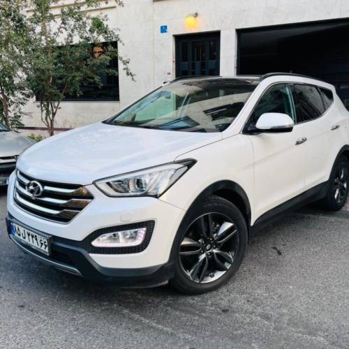هیوندای مدل سانتافه 4 سیلندر دو دیفرانسیل سال 2016  کارکرده
