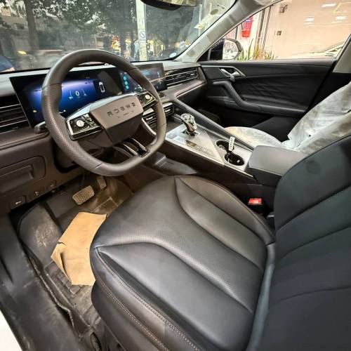 روئوی RX5 هیبرید 2023