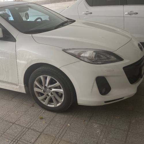 مزدا مدل 3 نیو صندوق دار سال 1397  کارکرده