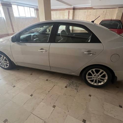 کیا مدل سراتو 2.0 لیتر ساده سال 1395  کارکرده
