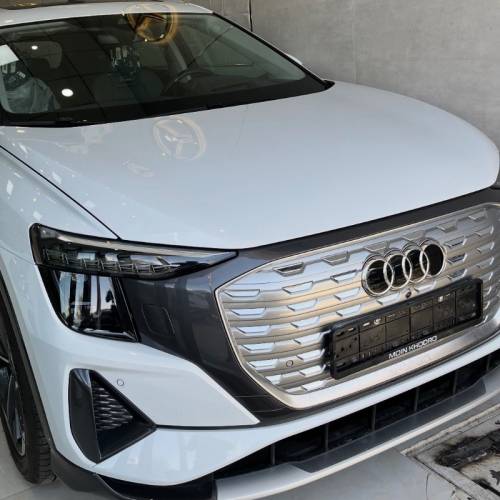 آئودی مدل Q5 e-tron سال 2024  صفر