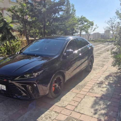 فونیکس مدل آریزو 6 gt اکسلنت سال 1403  کارکرده